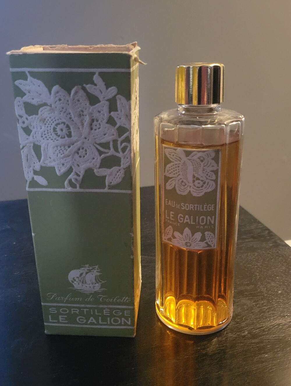 Vintage Rare Sortilege Le Galion Parfum de Toilette  8 Ounce With Box